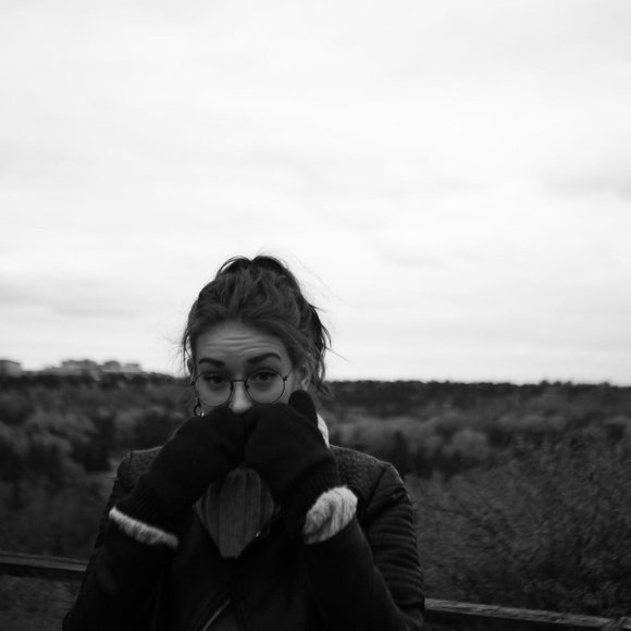 Meet your Posher, Nat - Picture 1 of 1